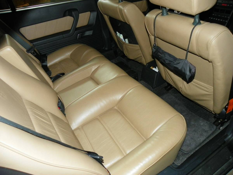 Illustration for article titled At $4,995, Could This 1995 Alfa Romeo 164 LS Be Your Tipo?